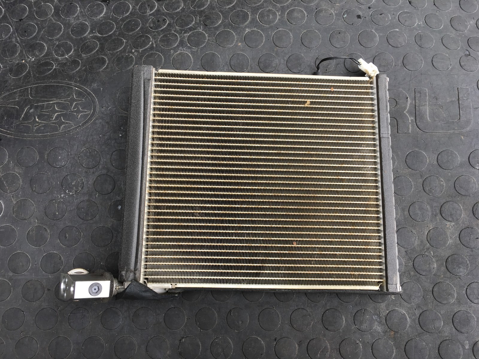 TOYOTA RAV4 20132017 AIR CONDITIONING MATRIX DENSO 4475004700 eBay