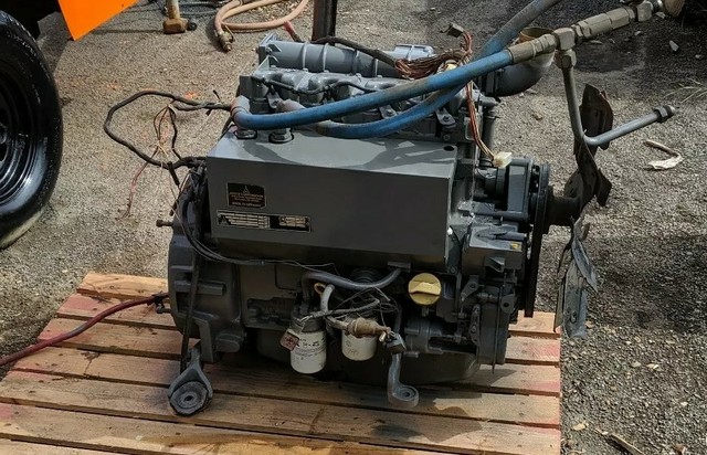 Двигатель deutz f4l1011f