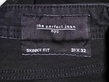 The perfect jean NYC Men's 31 x 32 black solid skinny fit Jeans