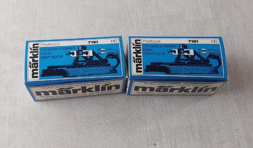 Heurtoir De Voie Märklin 7190 Pour Réseau HO (1/87) - Ballasté - Occasion Bon état