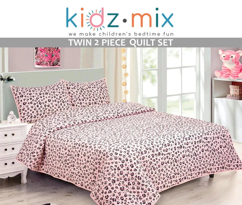 Cheetah Girl Power Quilt Set, Twin - Image 4 of 4