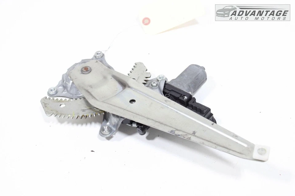 TOYOTA COROLLA IM 2017-2018 regulador de ventana de puerta lateral trasera izquierda y motor OEM Foto 2 de 4