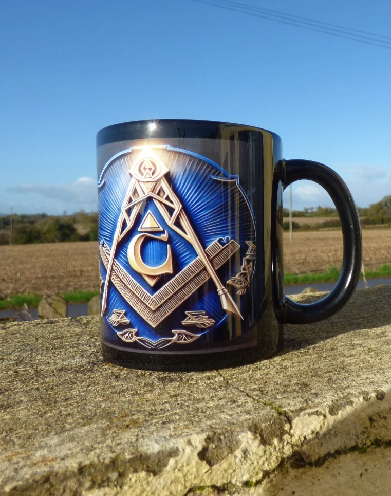 TRÈS BELLE MÉDAILLE Commémorative Du Hohkoenigsburg, En Bronze EUR 20