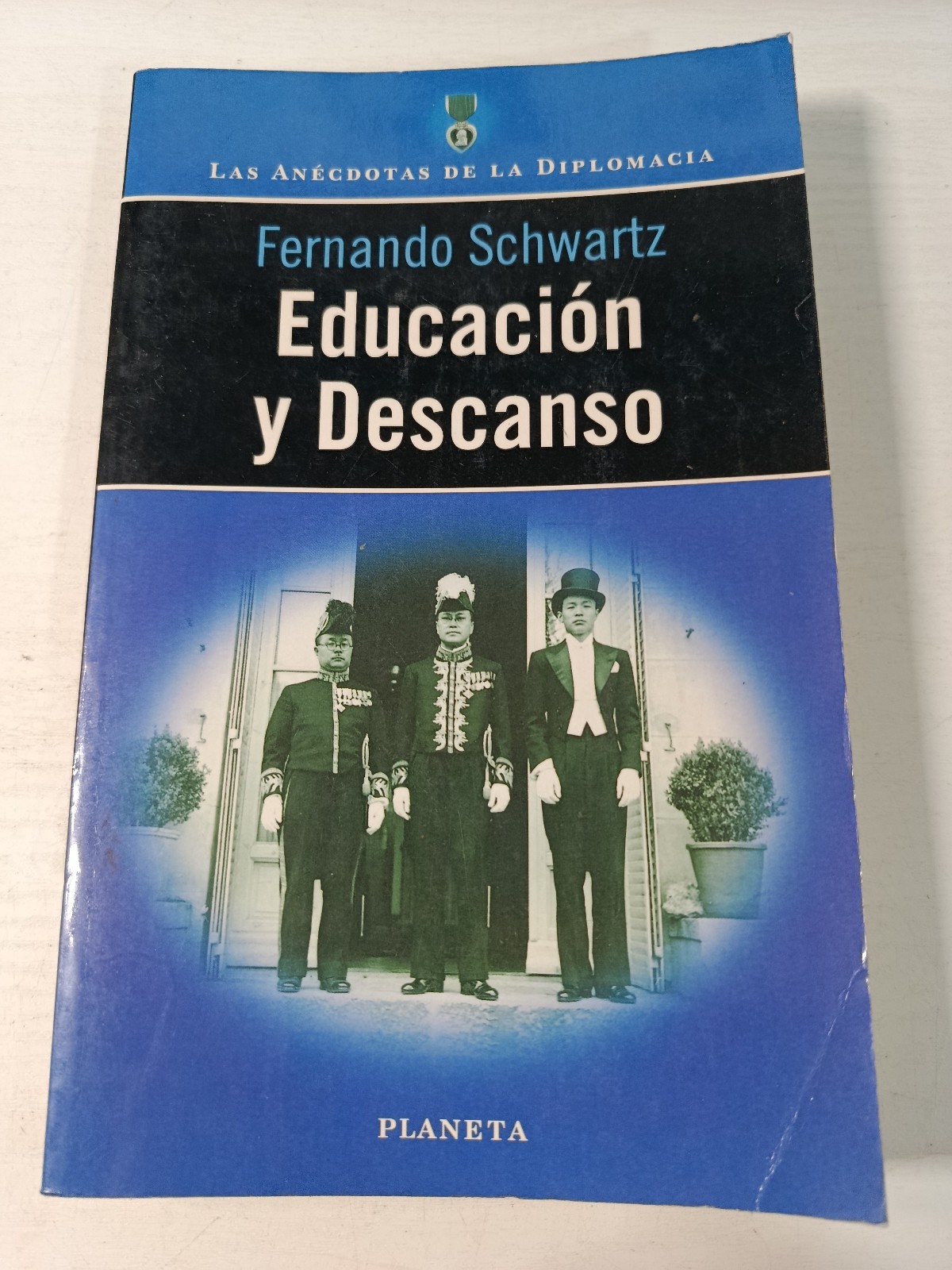 Education And Rest Fernando Schwartz (Planet 1997) - BOOK Spanish Am