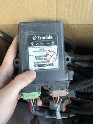 Trimble Field IQ Controller Rawson Controle Module 75070-00 WORKING With Harness