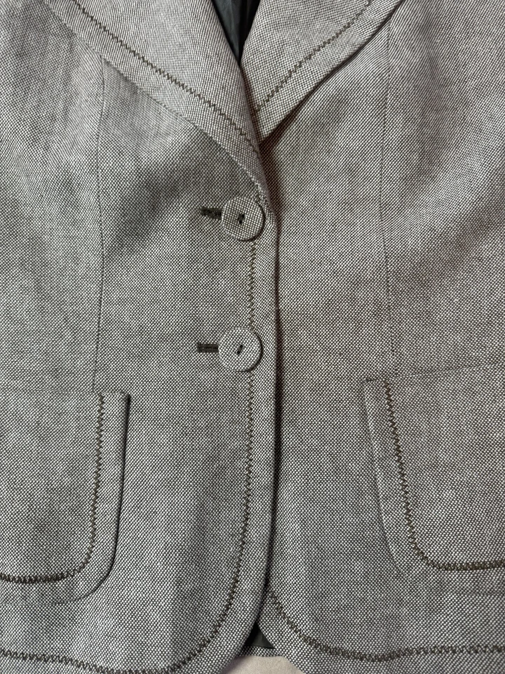 Chaqueta Blazer Ann Taylor Para Mujer Beige Marrón Manga Larga 2 Botones Talla 4 Foto 2 de 4