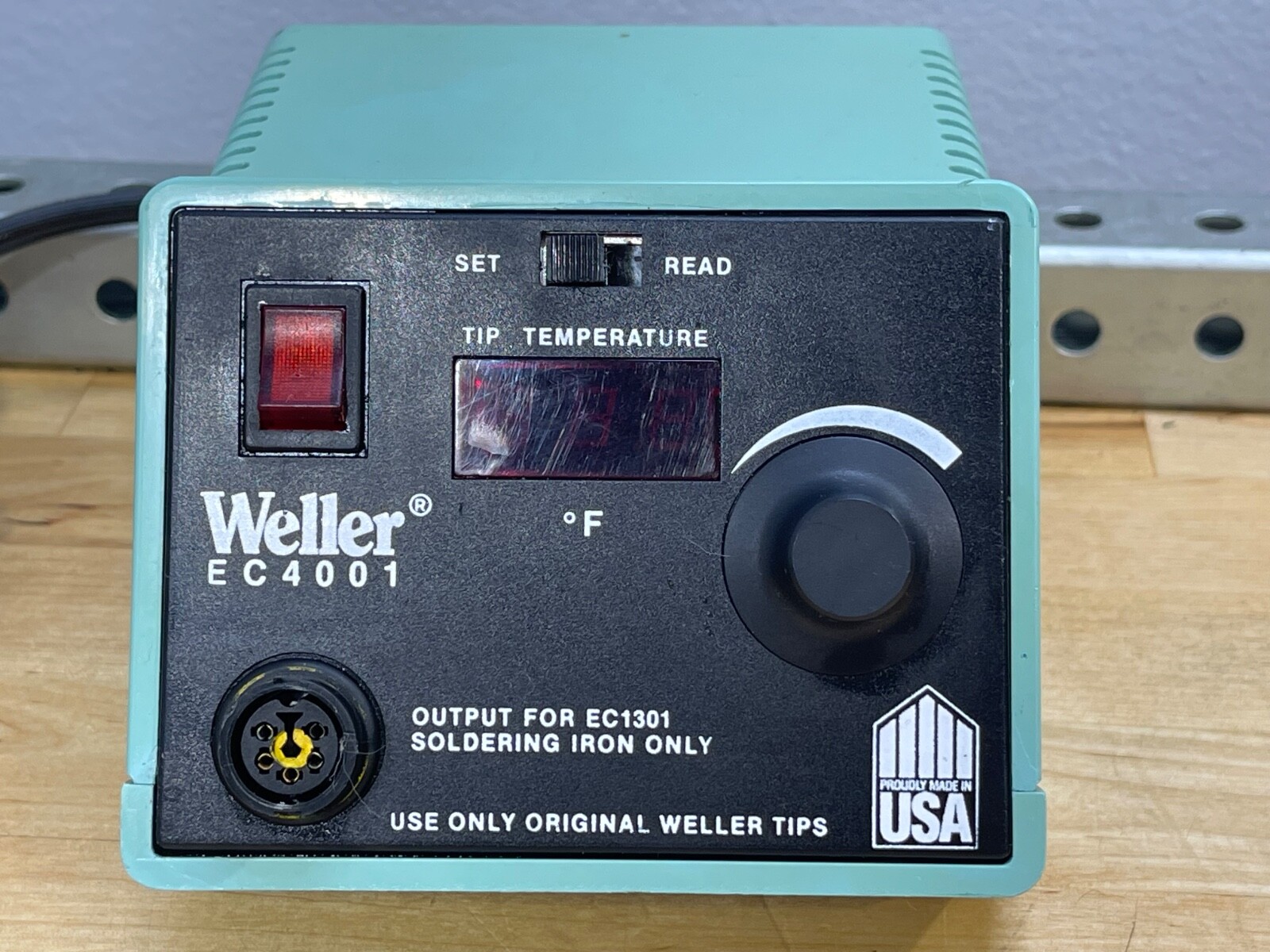 Mint: WELLER EC4002C ESD POWER UNIT Soldering ec4002