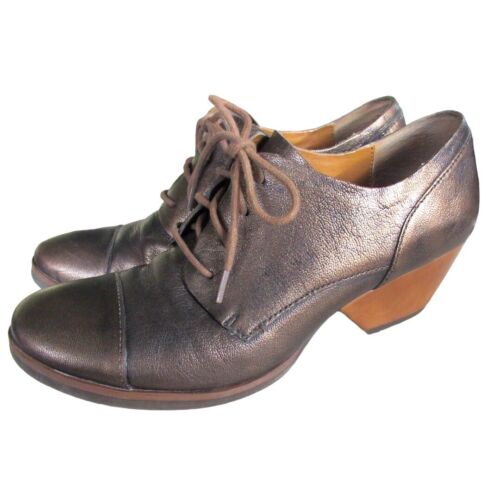 Korks Laceup Leather Shoes