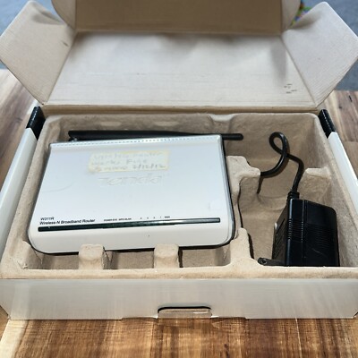 3C Tenda W311R 150 Mbps 4-Port 10/100 Wireless N Router