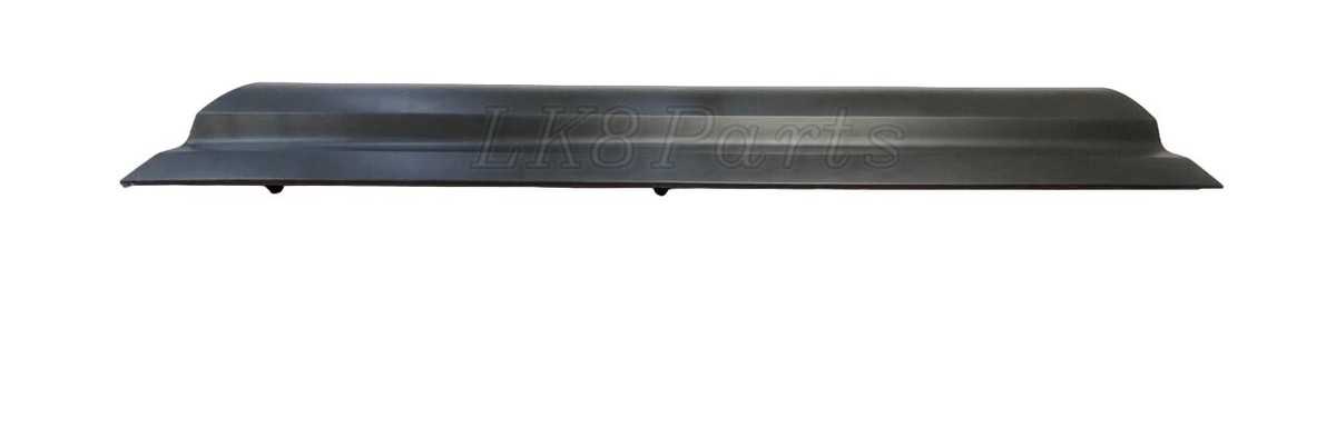 Land Rover Defender L663 20-23 Front Right Door Trim Molding