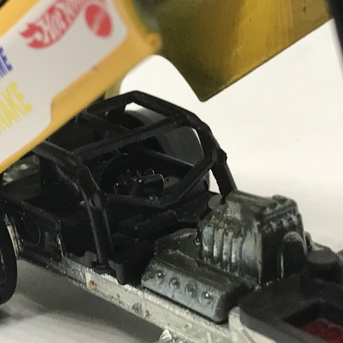 Hot Wheels Redline Snake Don Prudhomme 1969/70 Yellow - Made In U.S.A. W/Button - Picture 7 of 14