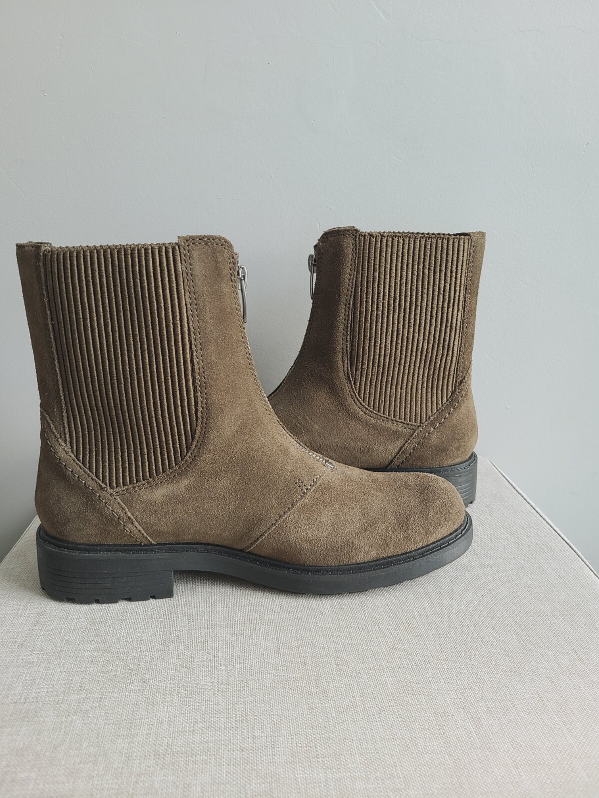 Clarks Womens Boots Size 5 Suede eBay