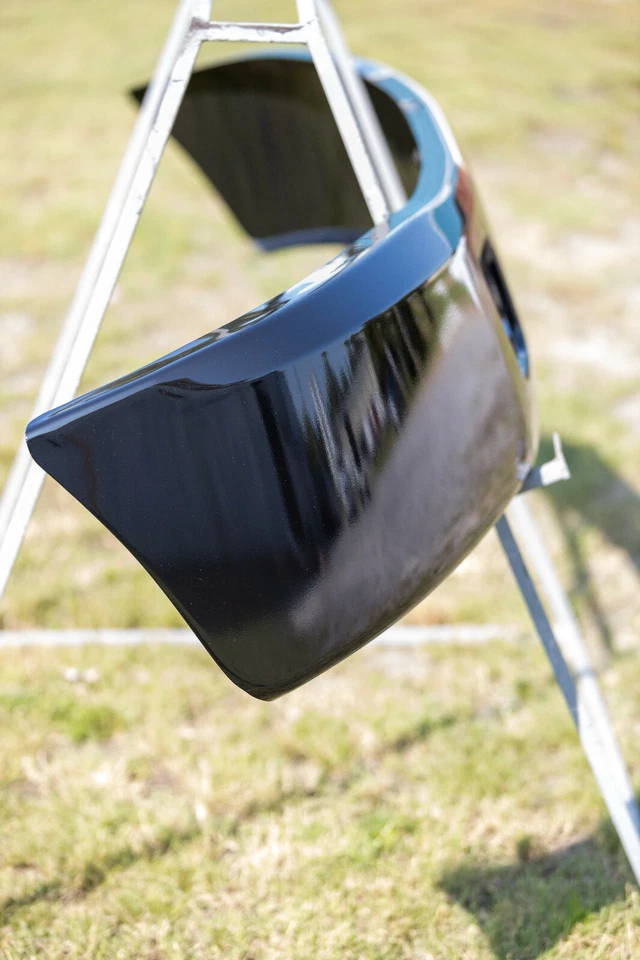 Parachoques Hino 268 / 268A - 14" de alto, pintado de negro - ¡Ajuste perfecto garantizado! Foto 4 de 4