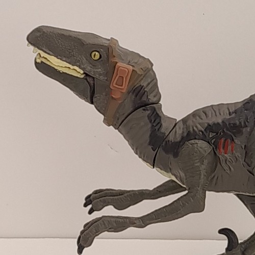 Jurassic World Bashers & Biters Velociraptor Action Figure 2015 #2 - Picture 4 of 6