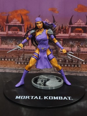 Mortal Kombat LI MEI Action Figure w/WEAPONS Kustom 