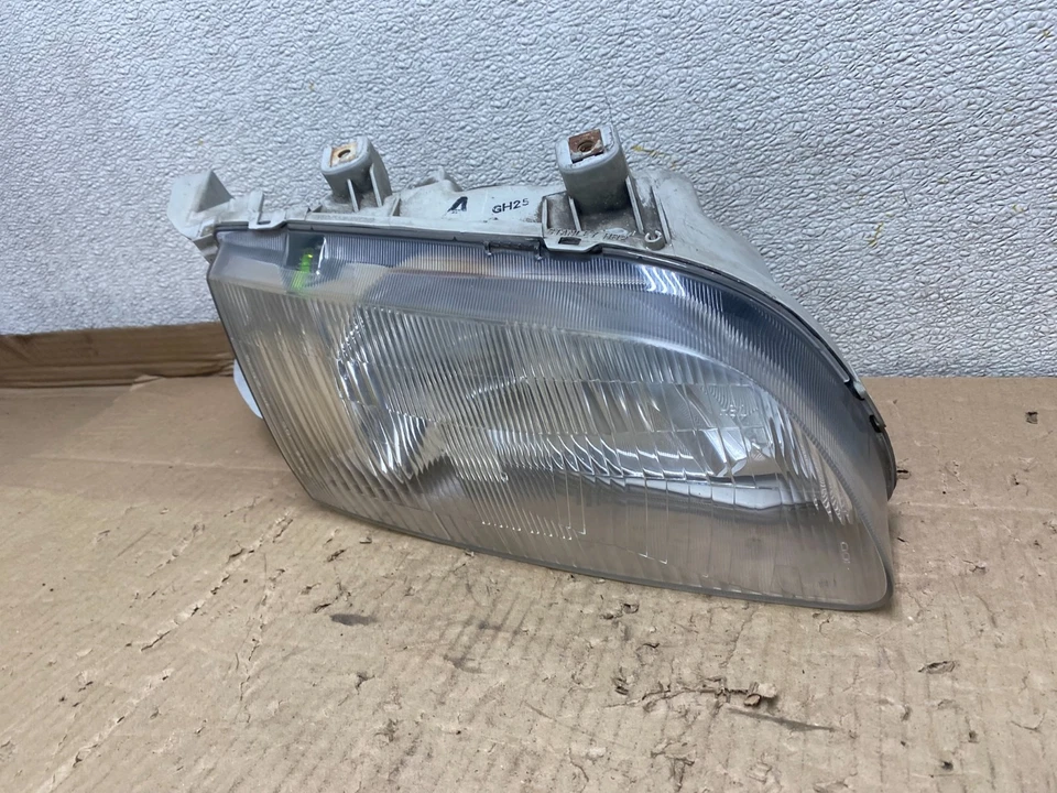 Faro halógeno lateral derecho pasajero Honda Odyssey 1995-1998 U3077 DW Foto 2 de 4