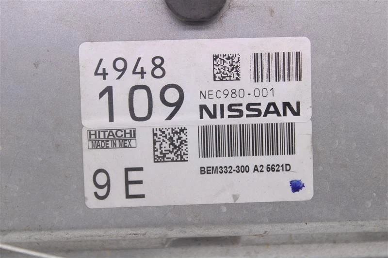 Computadora ECU ECM NISSAN MICRA VERSA 2014 14 2015 15 2016 16 BEM332300A2 991258 Foto 4 de 4
