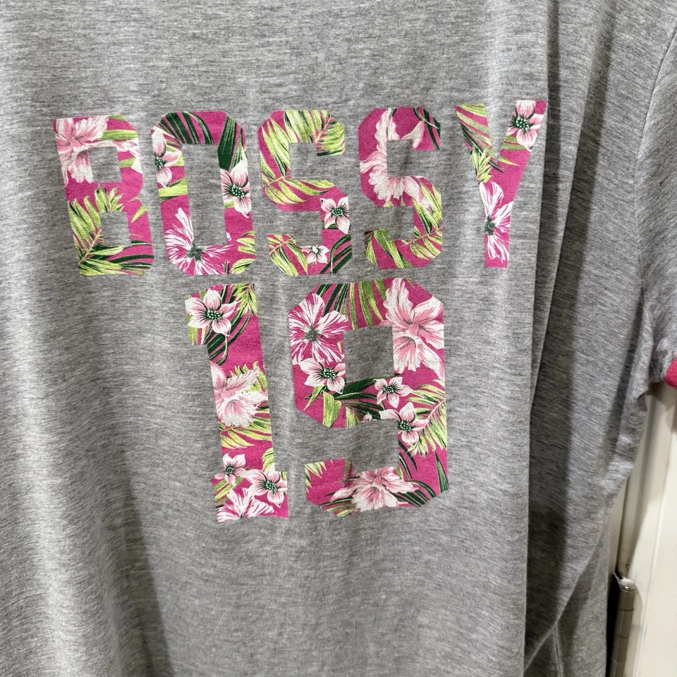 Camiseta Joe Boxer Para Mujer Gris Gráfica Bossy 19 Estampado Floral Manga Corta Talla M Foto 2 de 4