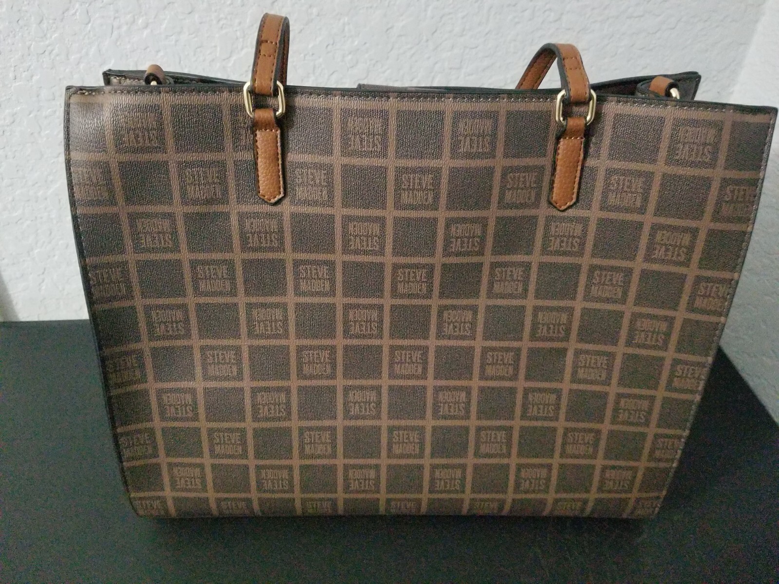 Picture 3 of 4