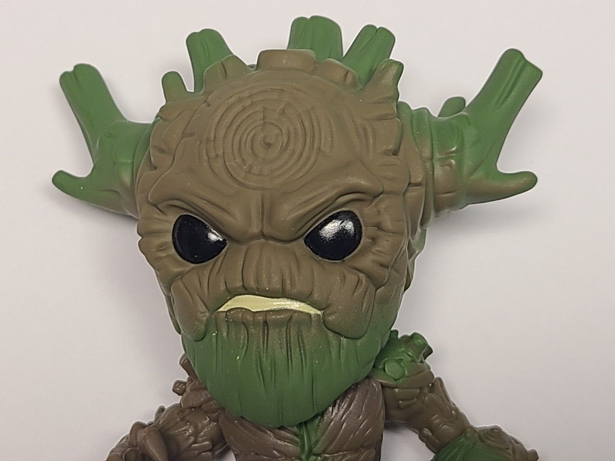 [希少] Funko POP! King Groot #297 FUNKO POP Glow In Dark KING GROOT #297 EXCLUSIVE Marvel