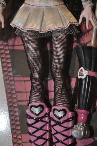 Monster High Draculaura Vampire Fashion Doll Wave 1-2012 Release-BBC69-Fabulous