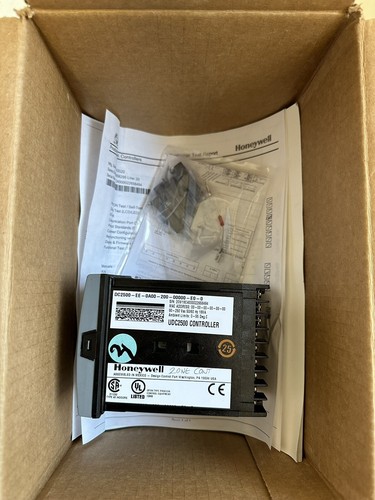 Honeywell DC2500-EE-0A00-200-0000-E0-0 UDC2500 CONTROLLER - Picture 3 of 6
