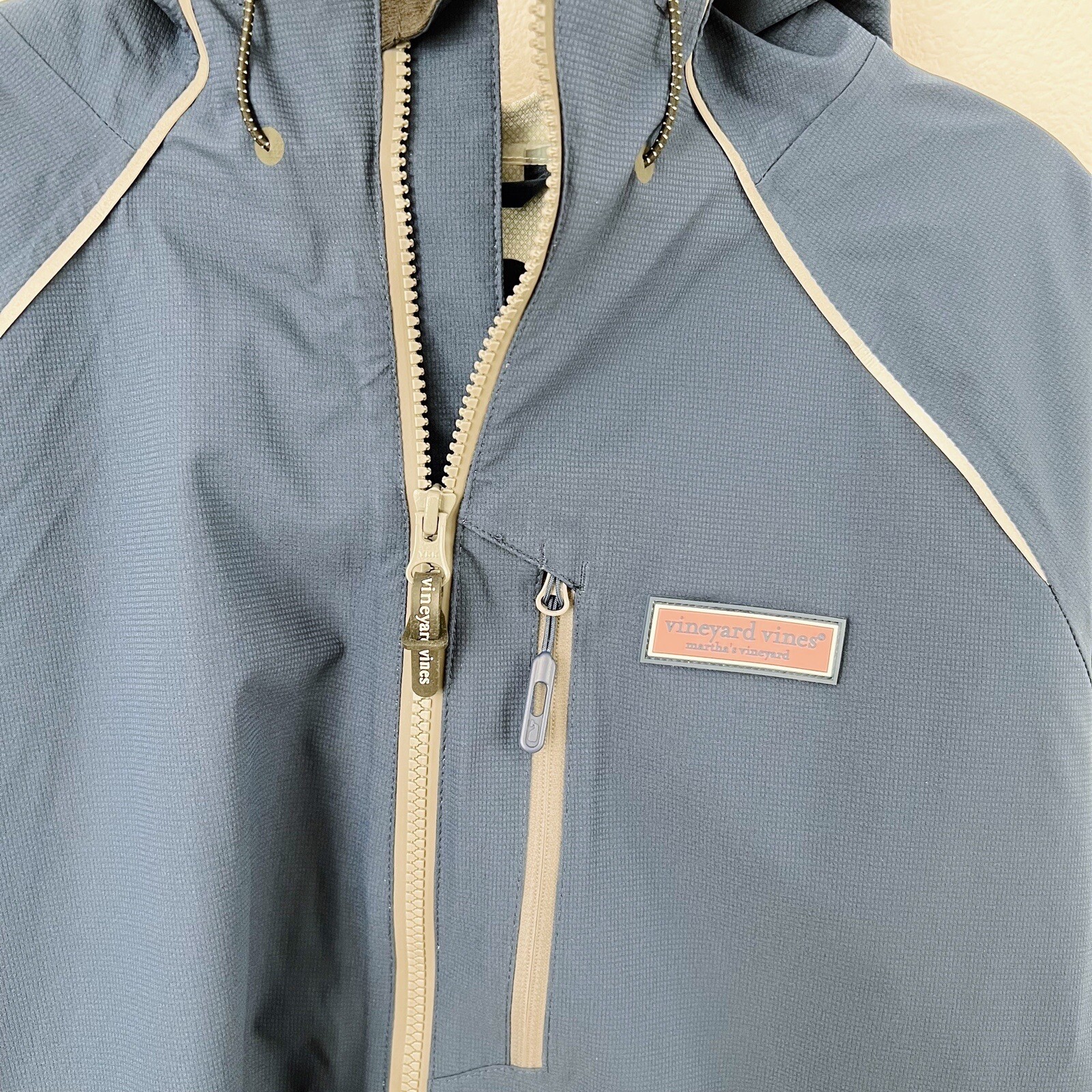 Vineyard Vines Performance Nor’Easter Jacket L - image 4