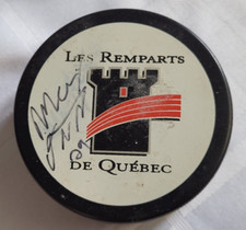 REMPARTS DE QUEBEC CMJHL PLAYER HAND SIGNED GAME TEAM USED HOCKEY PUCK VINTAGE