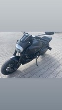 Ducati Diavel/Carbon Motorrad