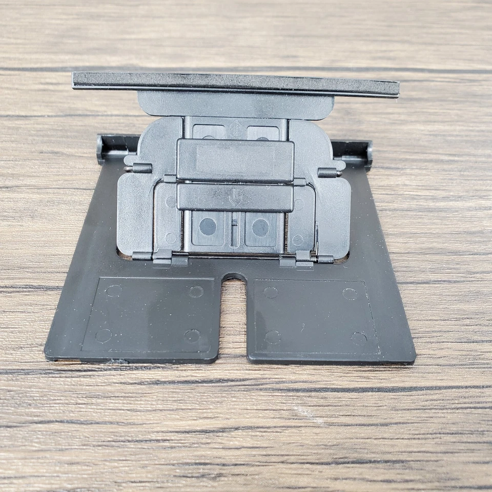 Geyes Foldable Bluetooth Gold Keyboard with Cord and Tablet Stand - Image 3 of 4