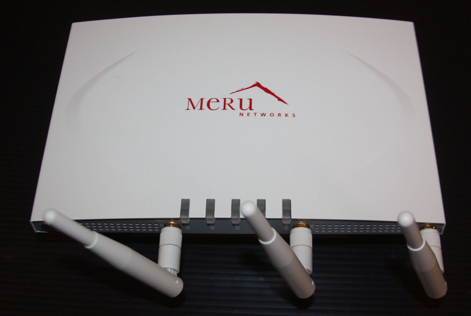 Meru Networks AP310 AP300 Dual Wireless Access Point--w/3 antennas & bracket