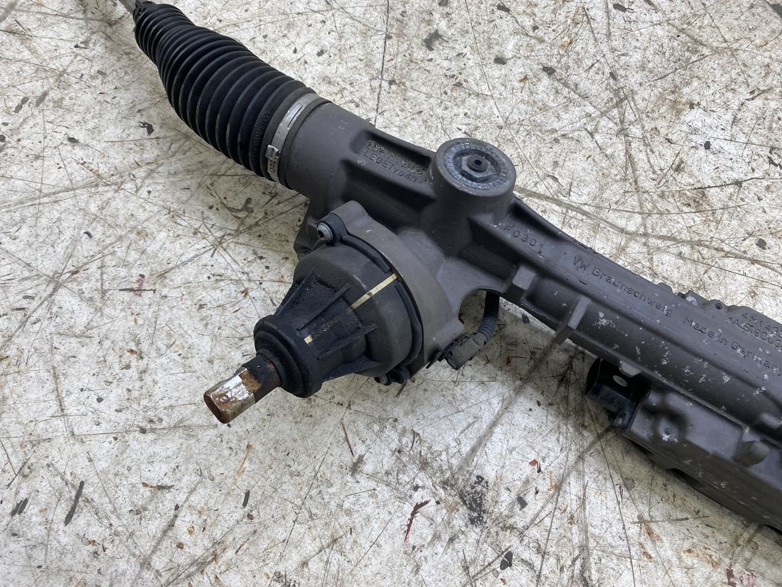 2015-2020 BENTLEY BENTAYGA POWER STEERING GEAR RACK & PINION *109K* 4N1423053