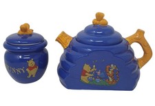 Disney Winnie the Pooh Tea Pot Beehive Ceramic Houston Harvest With Honey Pot H8