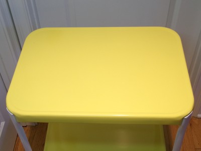 Chariot De Cuisine Cosco Années 60 – Deux Niveaux, Métal Jaune Et Blanc, Vintage