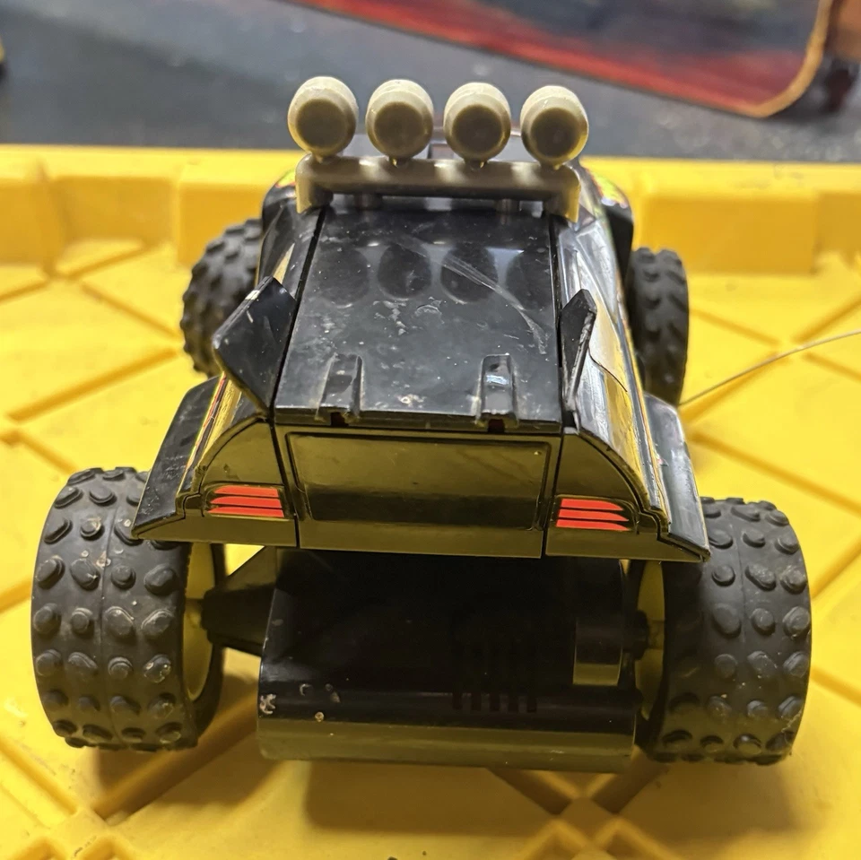 1994 Tyco PYTHON 6.0V Jet Turbo RC Car Truck And Battery UNTESTED No Remote - Image 4 of 4