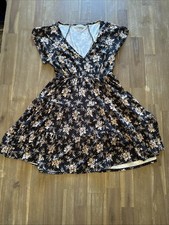 Urban Outfitters Small Dress Black Brown Floral Vneck 