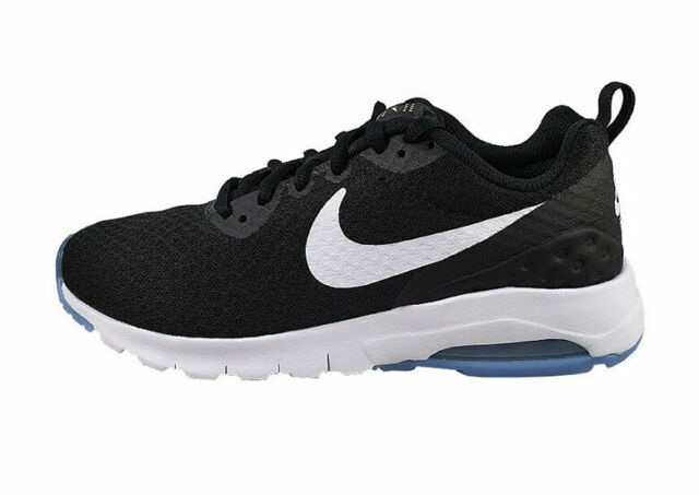 nike air max motion lw women's black and white