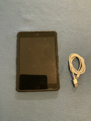 A1432 iPad mini 1st generation with case and cable 2012 model Space Grey Bundle