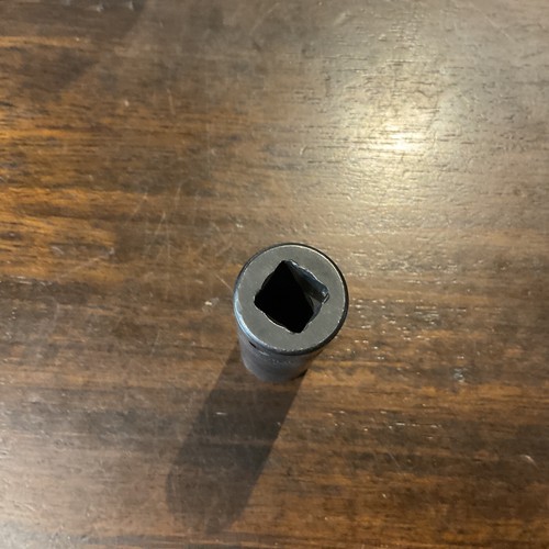 Snap-on Tools SIMLM220 1/2" drive 11/16" 6 point deep impact socket USA - Picture 2 of 3