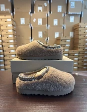 UGG WOMEN'S TASMAN MAXI CURLY (CHESTNUT)