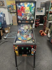 DATA EAST HOOK PINBALL MACHINE FULLY REFURBISHED PLAYS GREAT ROBIN WILLIAMS
