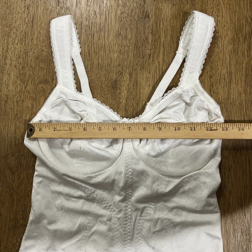 Body Flexees gamba corta 36C dimagrante bianco ferretto reggiseno a scatto extra rigido - Foto 6 di 16