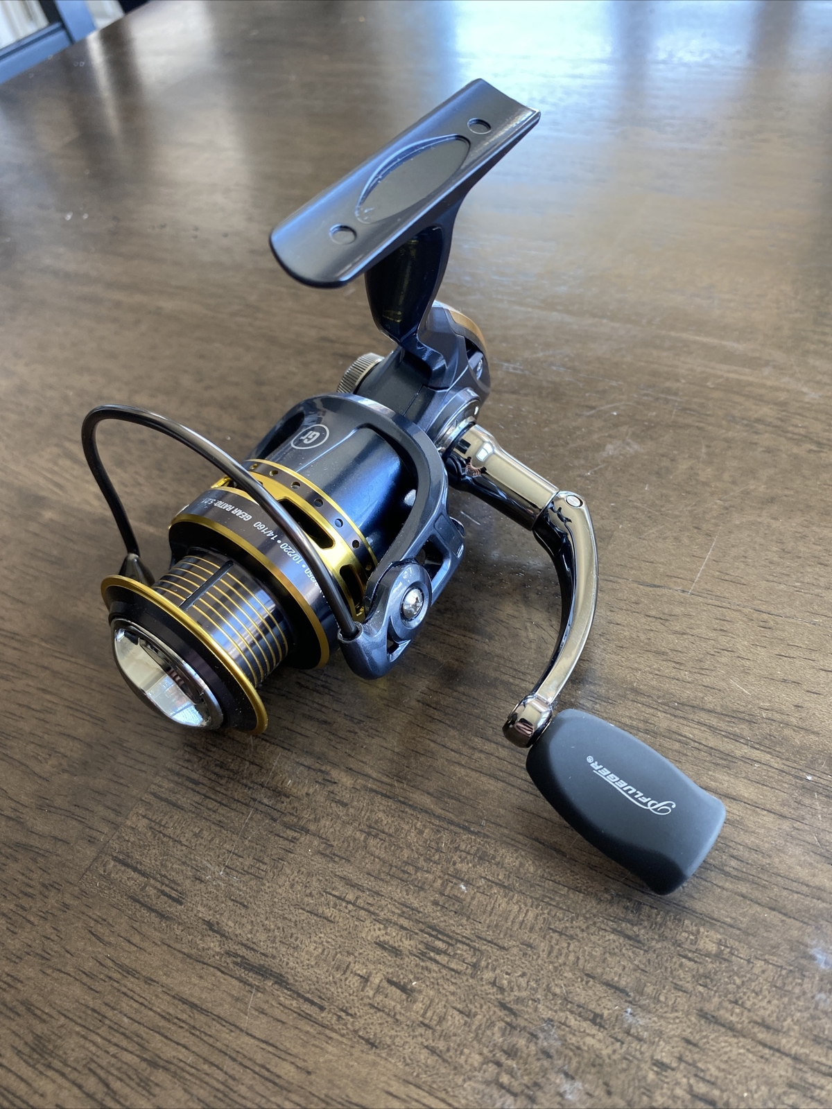 BRAND NEW Pflueger President 35 PRESSP35 Spinning Fishing Reel FREE SHIPPING