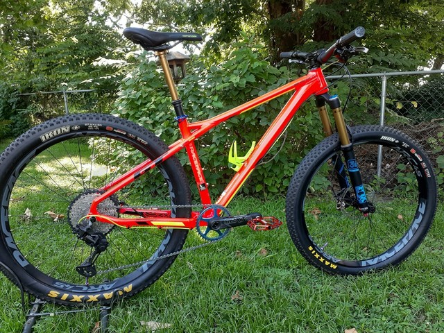closeout mountain bike sale