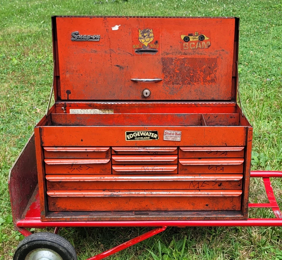 Винтажный красный ящик для инструментов Snap-On 9 высокопрочный - Изображение 2 из 4