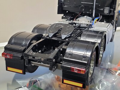 Camion Mercedes MP3 Tamiya 1:14 RC - Reconditionné, Prêt à Rouler Avec émetteur