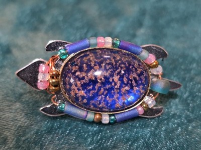 Liz Tech Artisan Crafted Blue Foil Glass Cabochon Turtle Tac Pin #981