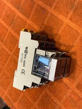 (1) Omron G2R-2-SND(S) Relay with DIN Rail Mount Base Socket