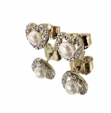 Aretes con forma de corazón chico con perla de oro 10 quilates con zirconias