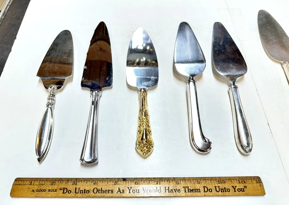 LOT of 10 Silverplate PIE CAKE Servers Hollow Handle Vintage Craft Mixed Pattern - Image 2 of 4